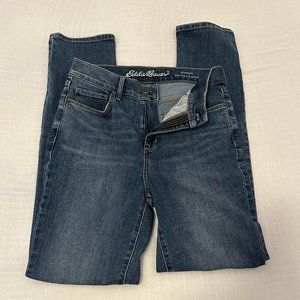 Eddie Bauer Voyage High Rise Slim Straight Jean